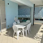 Oasi Blu Willa Marina di Pietrasanta